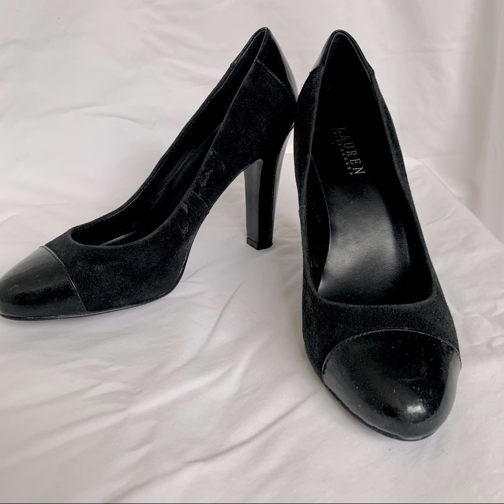 Lauren Ralph Lauren | Genuine Suede and Enamel Cap pumps | SZ 7.5B | Black